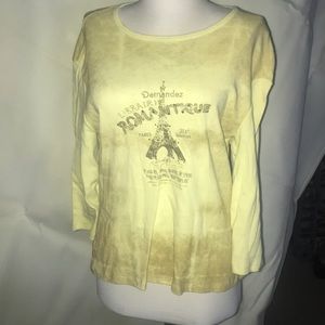 Long sleeve tee shirt